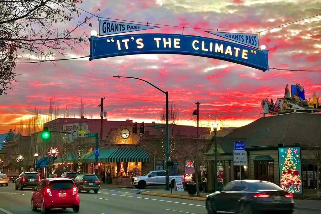 Bear Mountain - Suite 5 Grants Pass Esterno foto